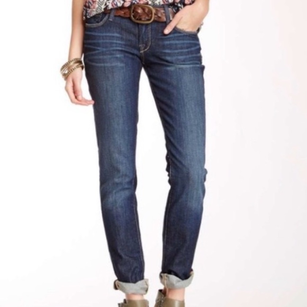 EUC Y2K Lucky Brand Vintage Low Rise Lola Skinny Midwash Distressed Jeans